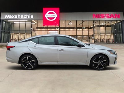 2025 Nissan Altima 2.5 SR