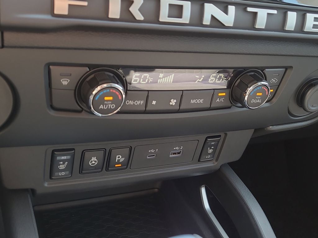 2026 Nissan Frontier SV