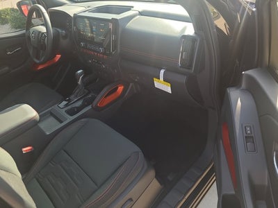 2025 Nissan Frontier PRO-X