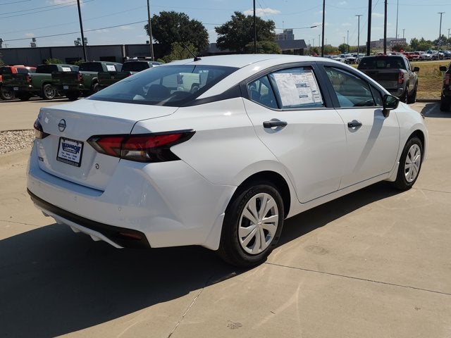 2025 Nissan Versa 1.6 S