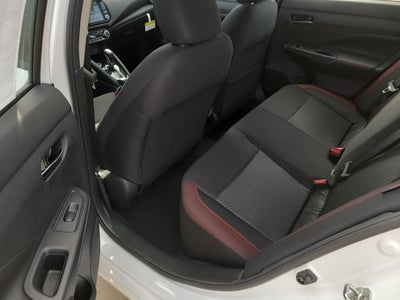 2025 Nissan Versa 1.6 SR