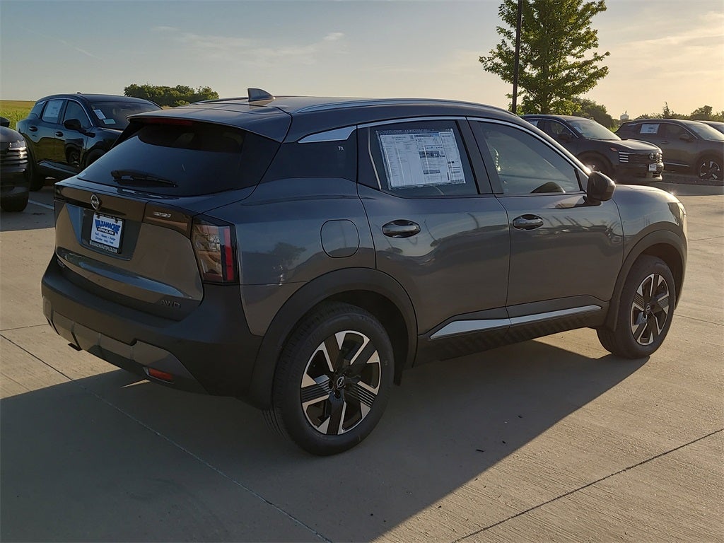 2025 Nissan Kicks SV