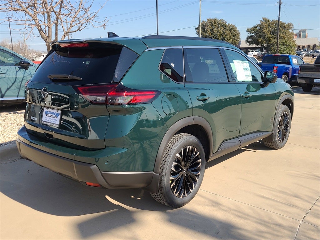 2026 Nissan Rogue Dark Armor