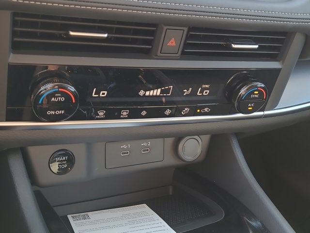 2026 Nissan Rogue SV