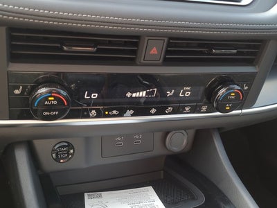 2026 Nissan Rogue SV