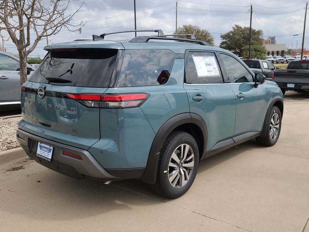 2026 Nissan Pathfinder SL