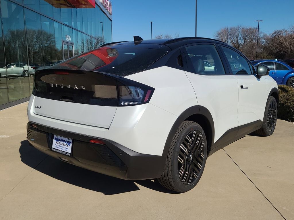 2026 Nissan Leaf PLATINUM+