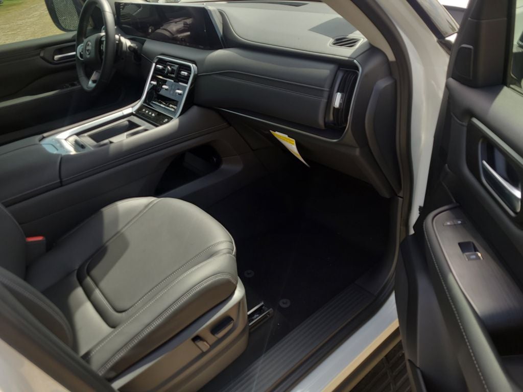 2026 Nissan Armada SV