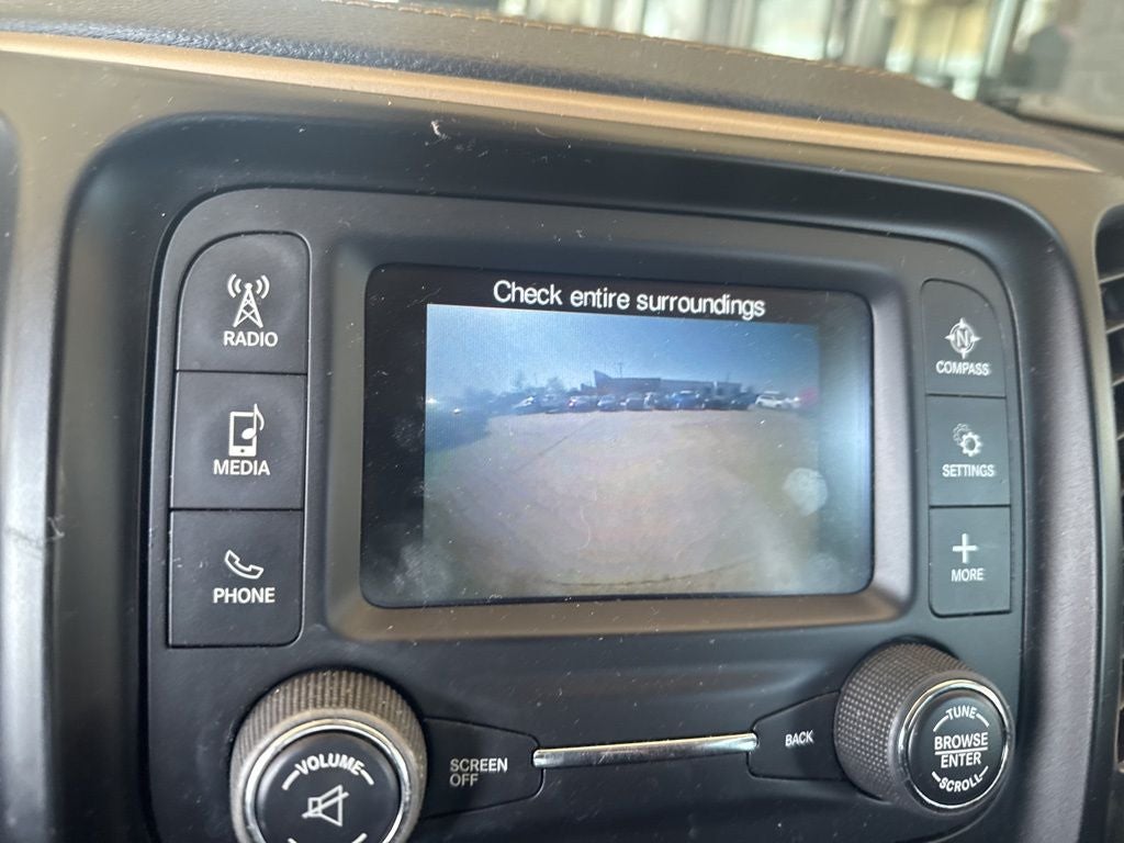 2017 Jeep Cherokee Sport