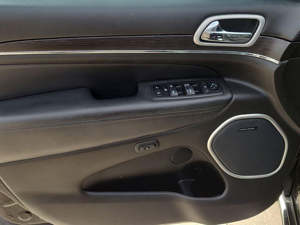 2020 Jeep Grand Cherokee Summit