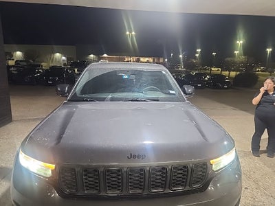 2023 Jeep Grand Cherokee L Altitude