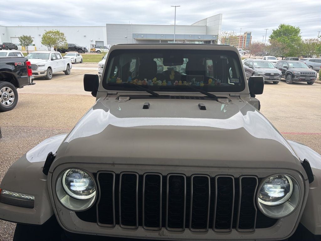 2024 Jeep Wrangler Sahara 4xe