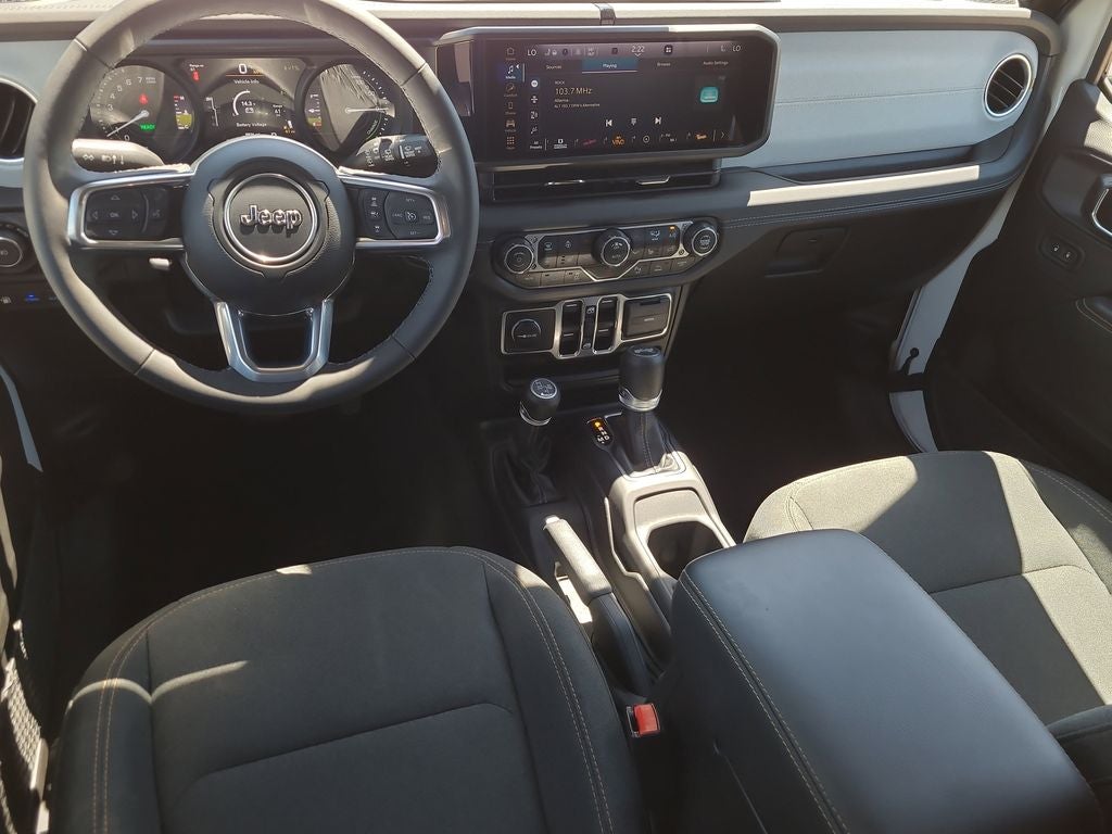 2025 Jeep Wrangler Sahara 4xe