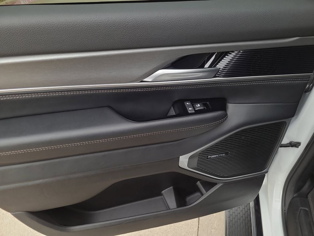 2025 Jeep Wagoneer L Series II