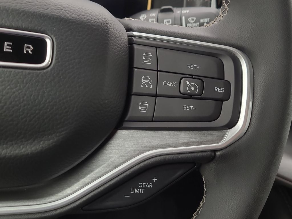 2025 Jeep Wagoneer L Series II