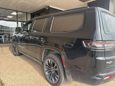 2022 Jeep Grand Wagoneer Series II