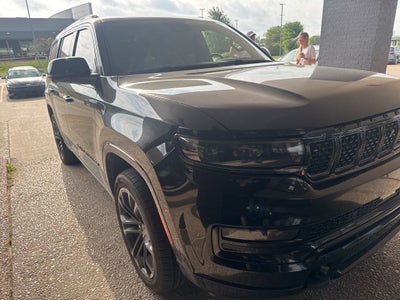 2022 Jeep Grand Wagoneer Series II