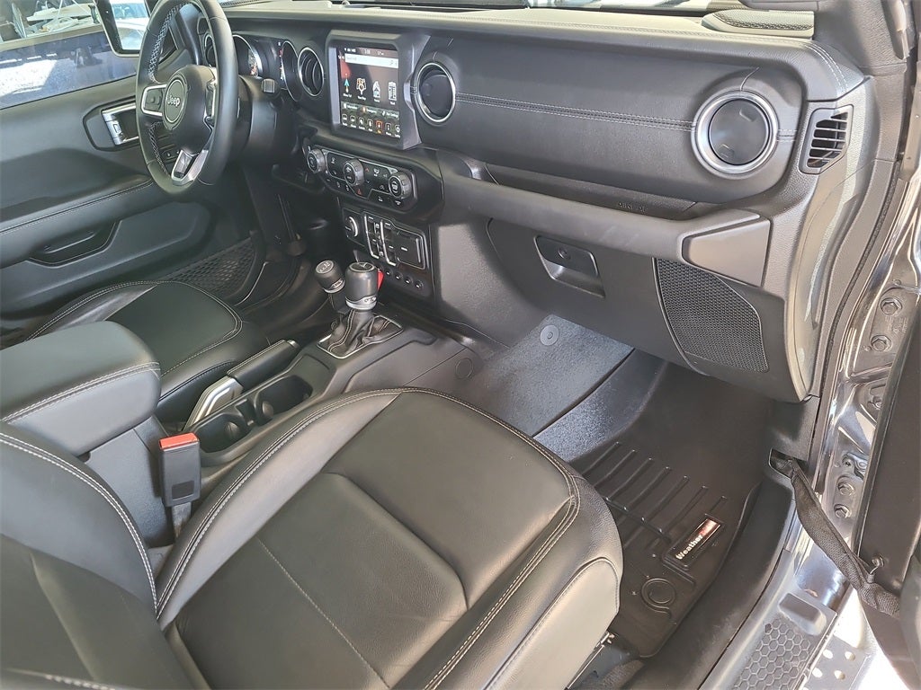 2022 Jeep Gladiator Overland