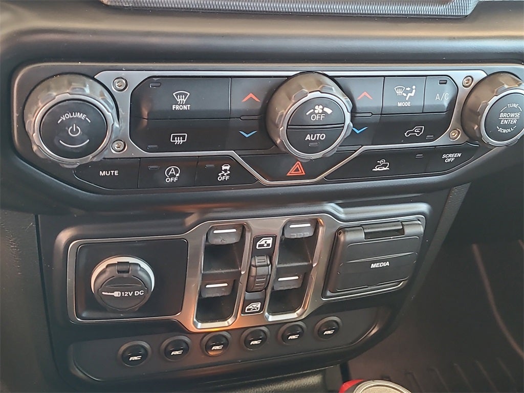 2022 Jeep Gladiator Overland