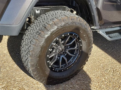 2022 Jeep Gladiator Overland