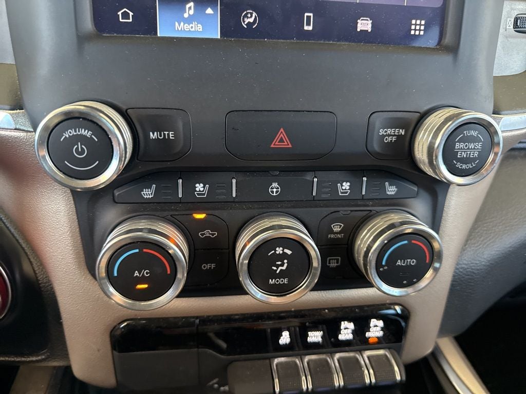 2022 RAM 1500 Laramie