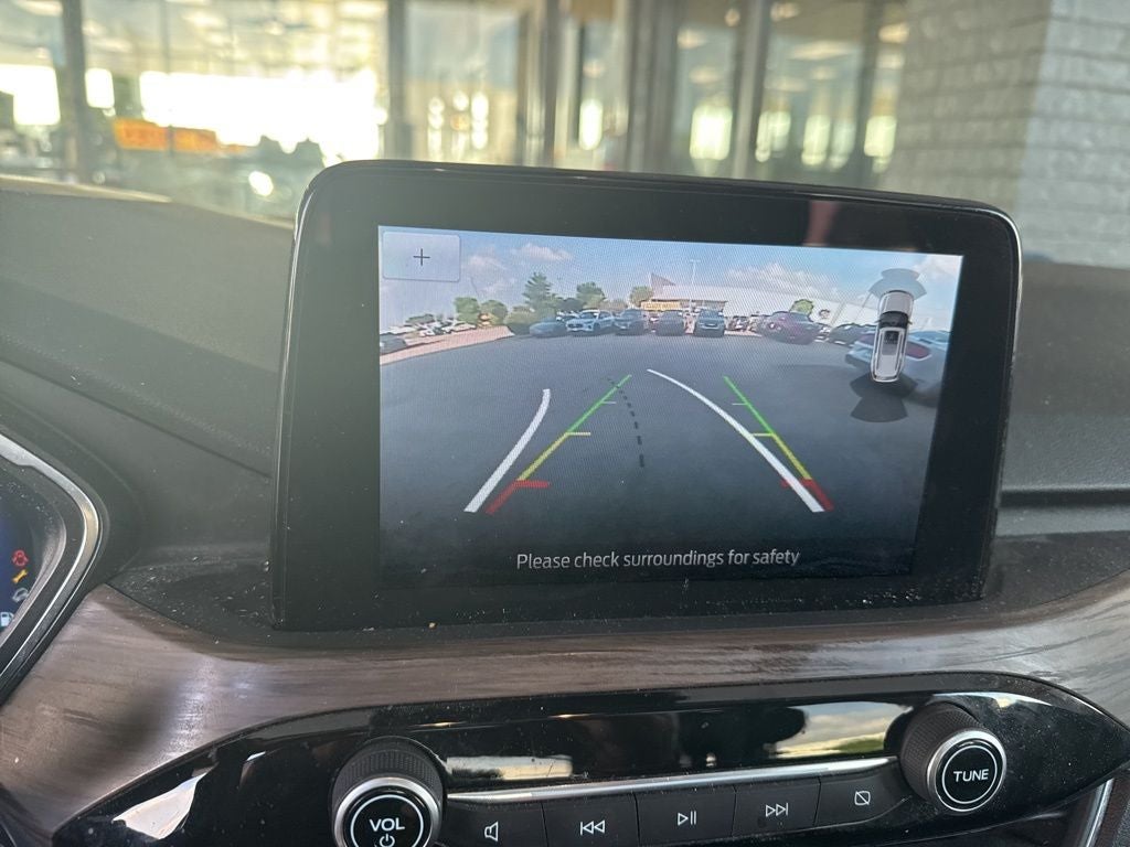 2020 Ford Escape Hybrid Titanium