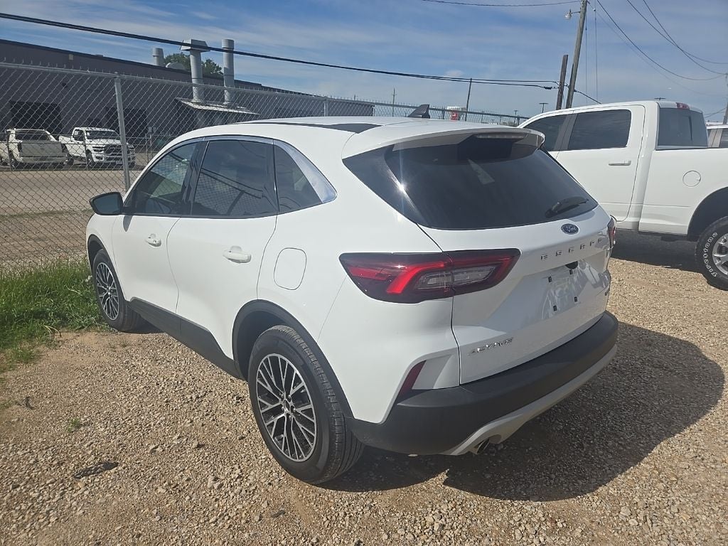 2023 Ford Escape Hybrid Active