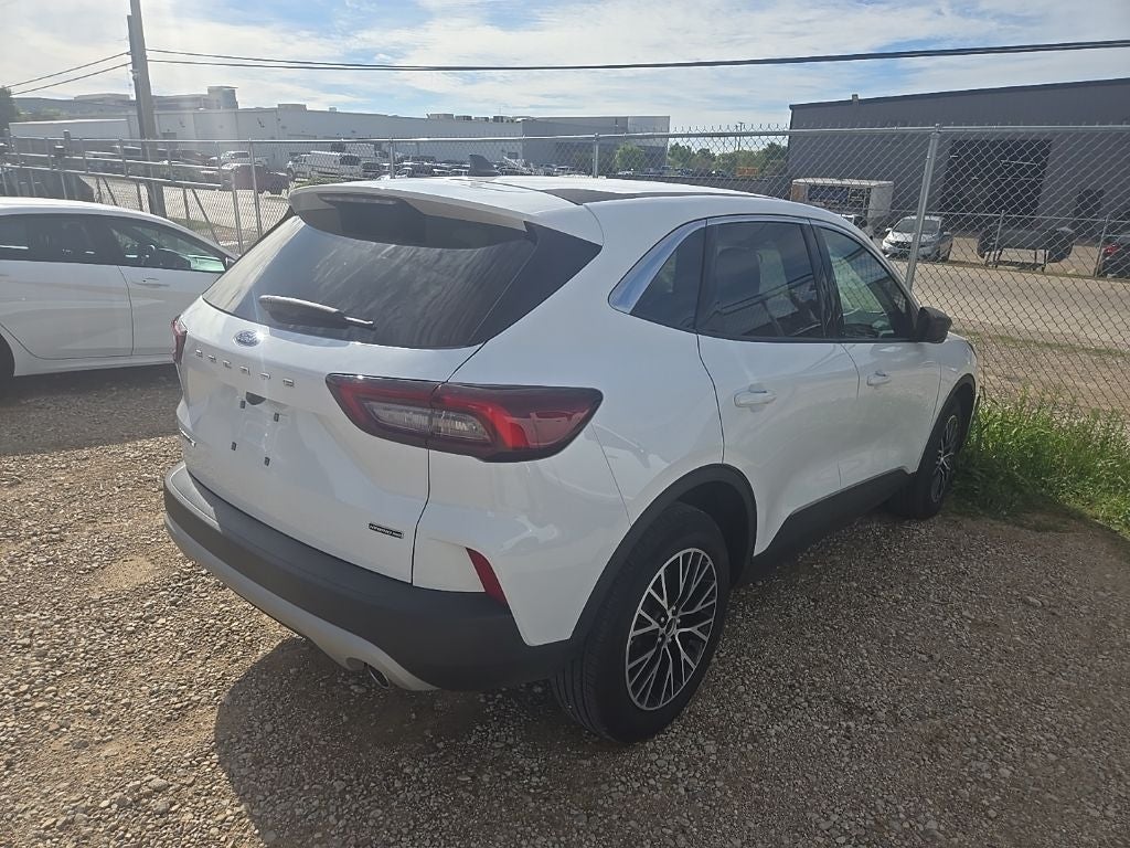 2023 Ford Escape Hybrid Active