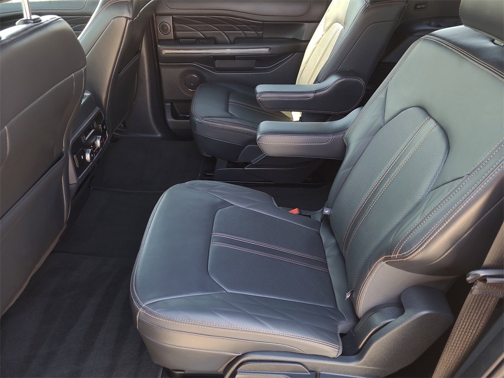 2024 Ford Expedition Max Platinum