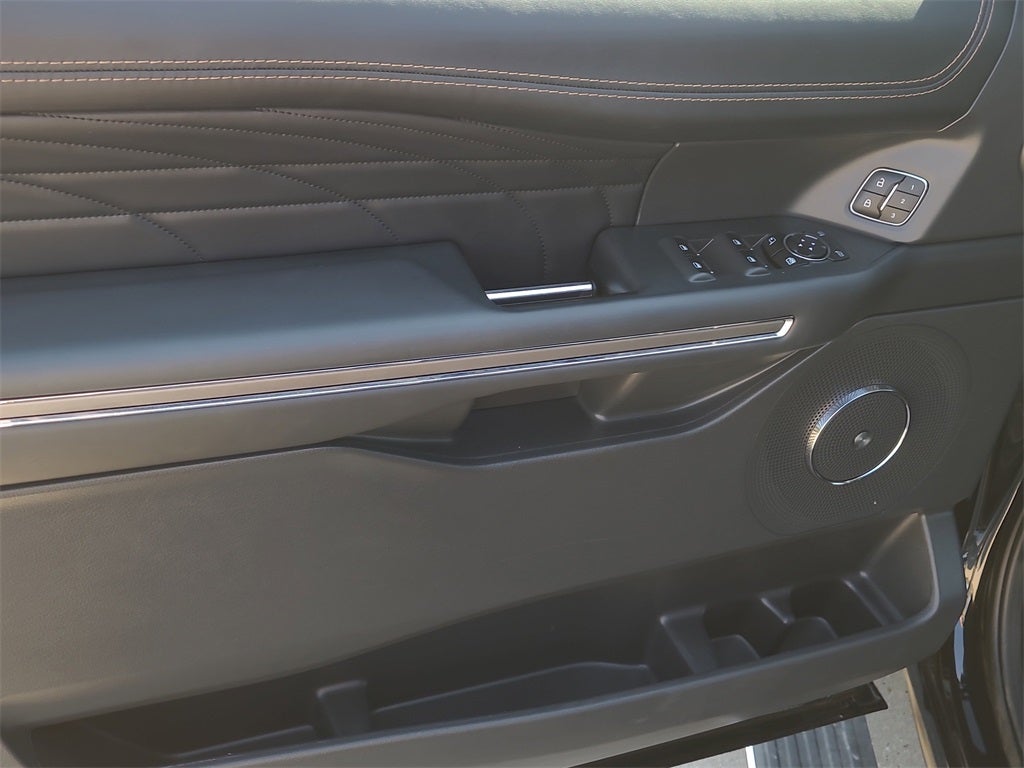 2024 Ford Expedition Max Platinum