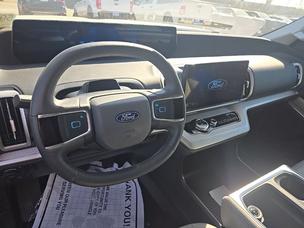 2025 Ford Expedition Active