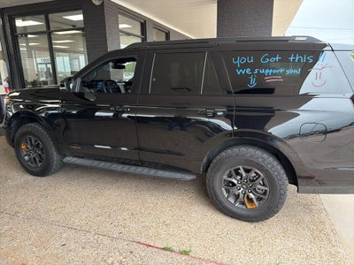 2025 Ford Expedition Tremor