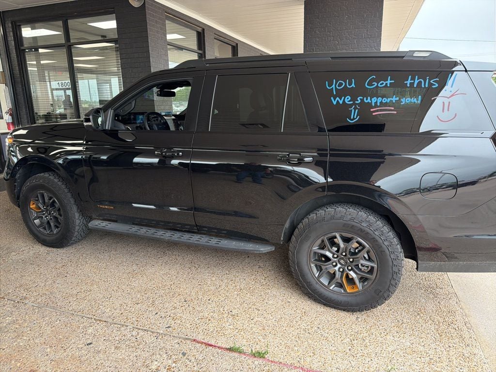 2025 Ford Expedition Tremor