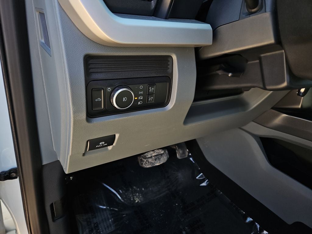 2024 Ford F-250SD XLT