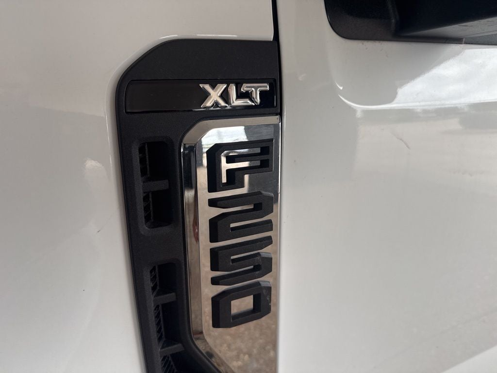 2023 Ford F-250SD XLT