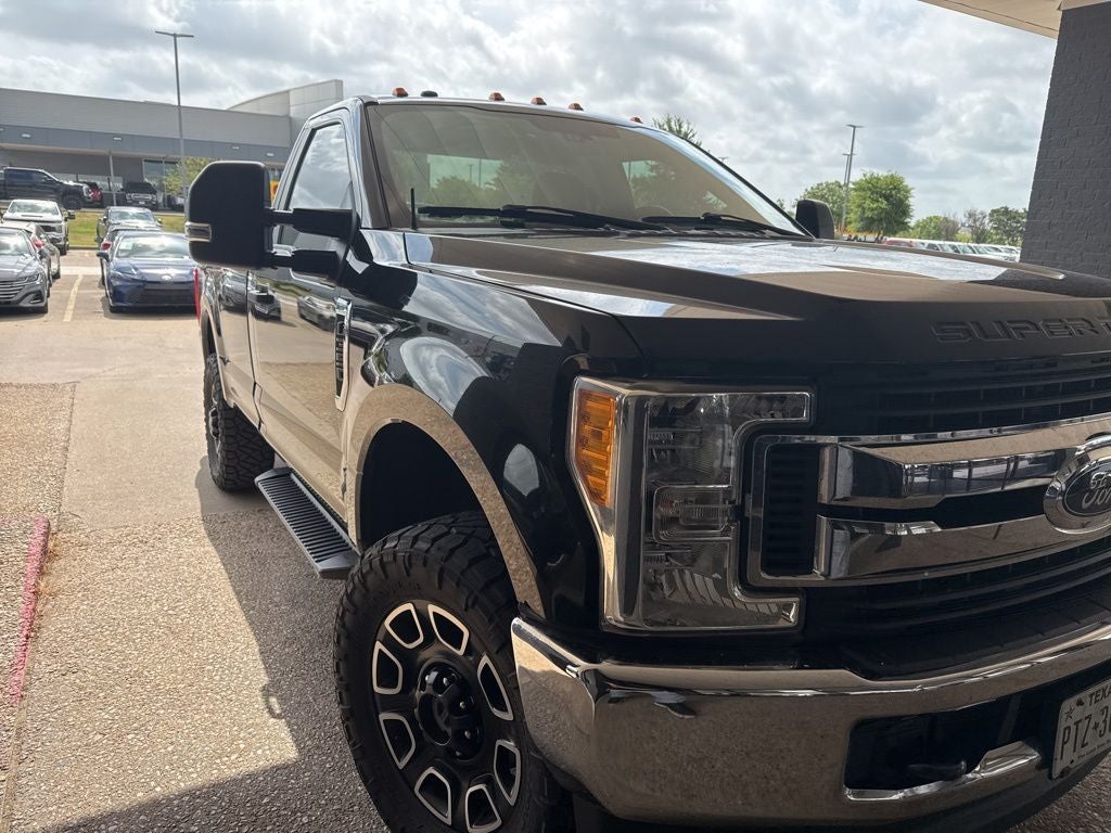 2017 Ford F-350SD XLT