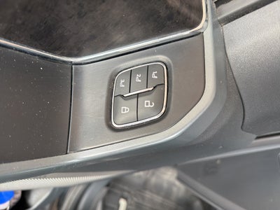 2022 Ford F-150 Lightning Lariat