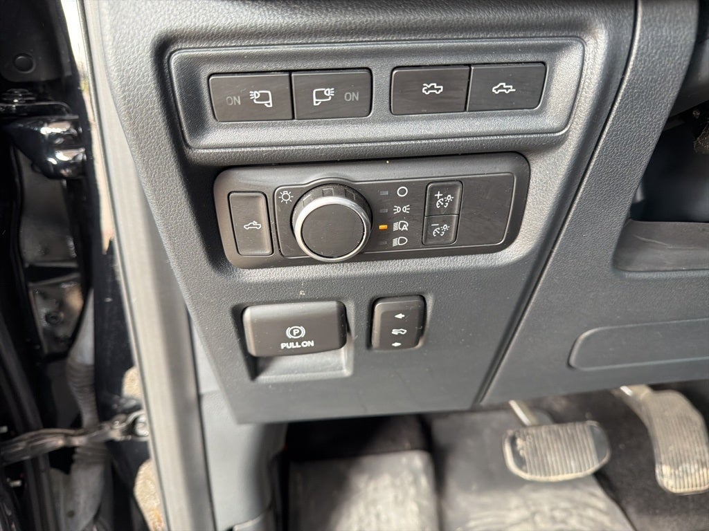 2022 Ford F-150 Lightning Lariat