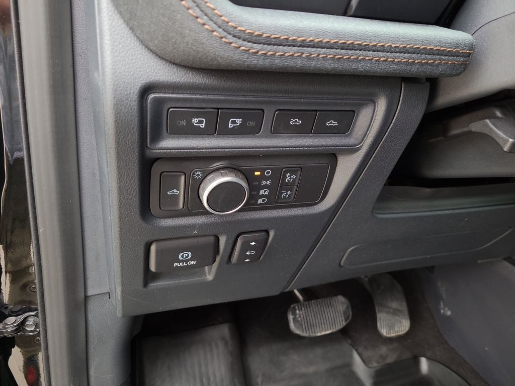 2022 Ford F-150 Lightning Lariat