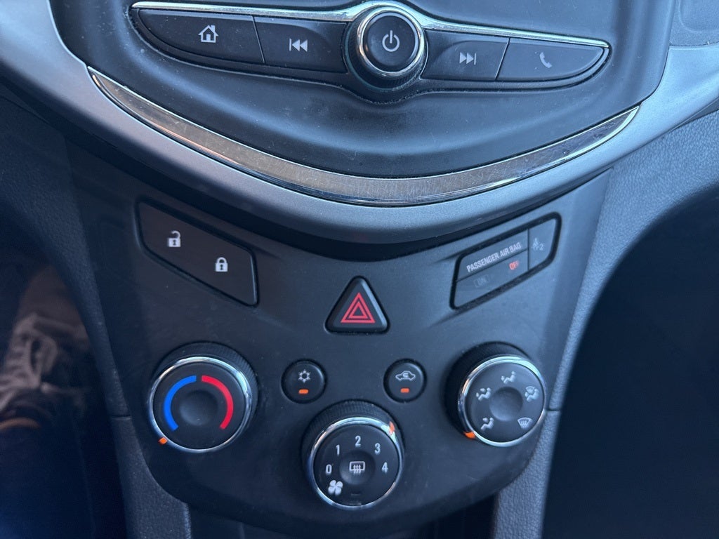 2017 Chevrolet Sonic LS