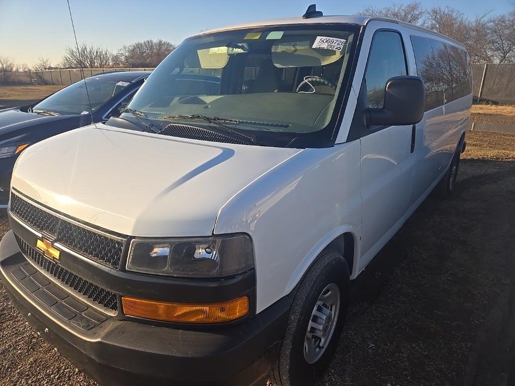 2024 Chevrolet Express 3500 LS Passenger