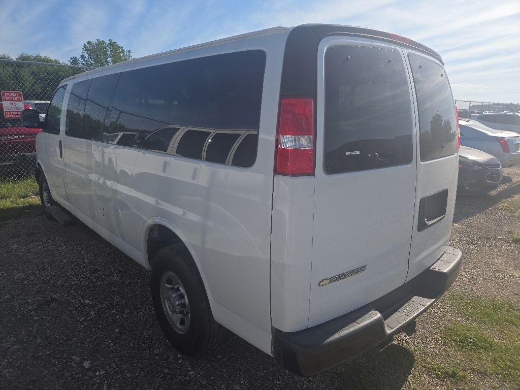 2023 Chevrolet Express 3500 LS Passenger