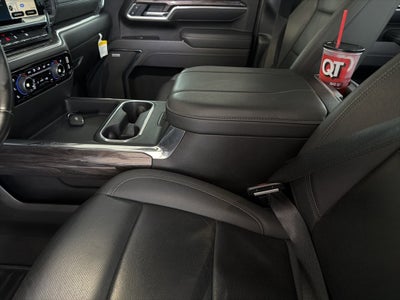 2025 Chevrolet Silverado 3500HD LTZ