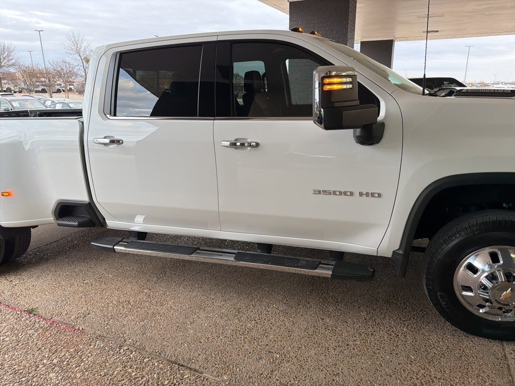 2025 Chevrolet Silverado 3500HD LTZ