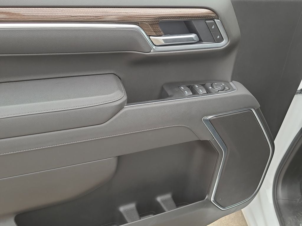 2026 Chevrolet Silverado 1500 LT LT1