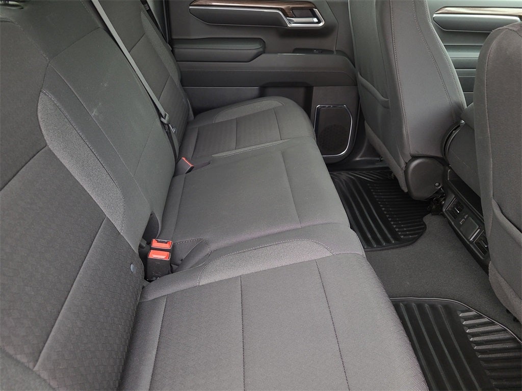 2025 Chevrolet Silverado 1500 LT LT1