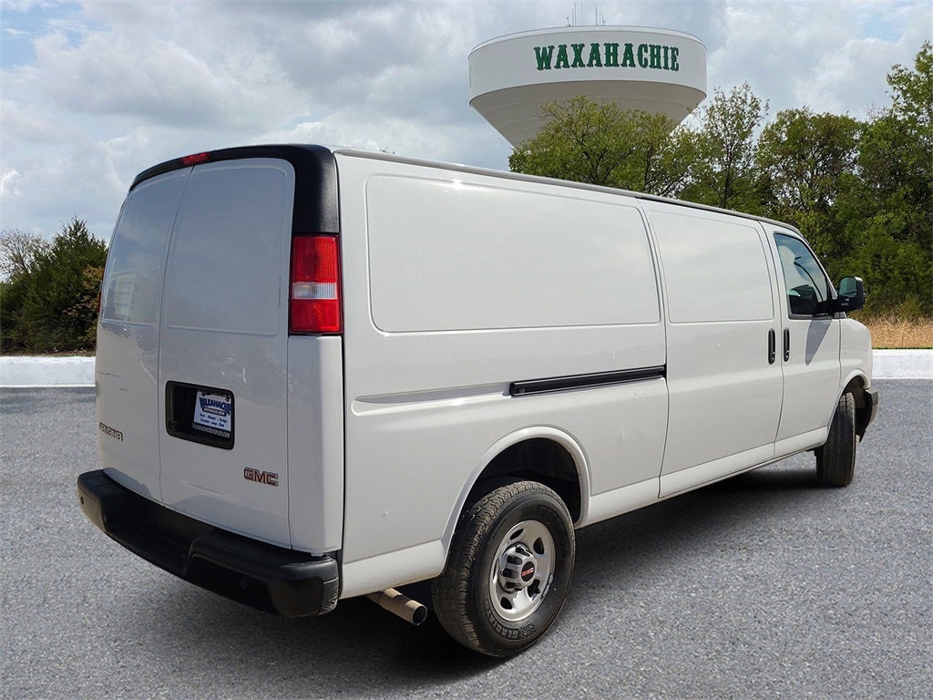 2023 GMC Savana 2500 Work Van