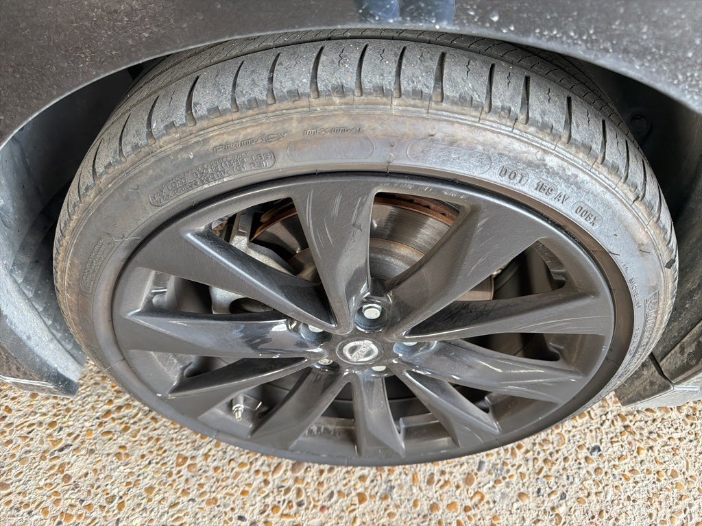 2019 Nissan Maxima SR