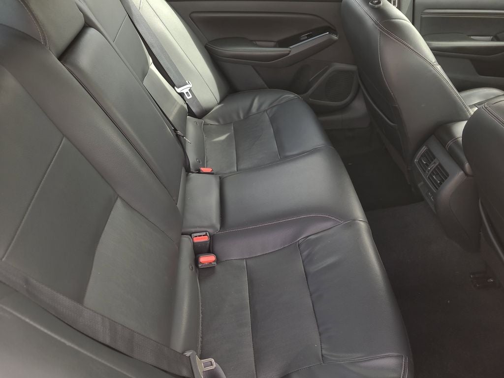 2022 Nissan Altima 2.5 Platinum