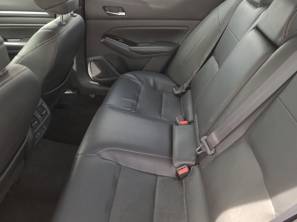 2022 Nissan Altima 2.5 Platinum